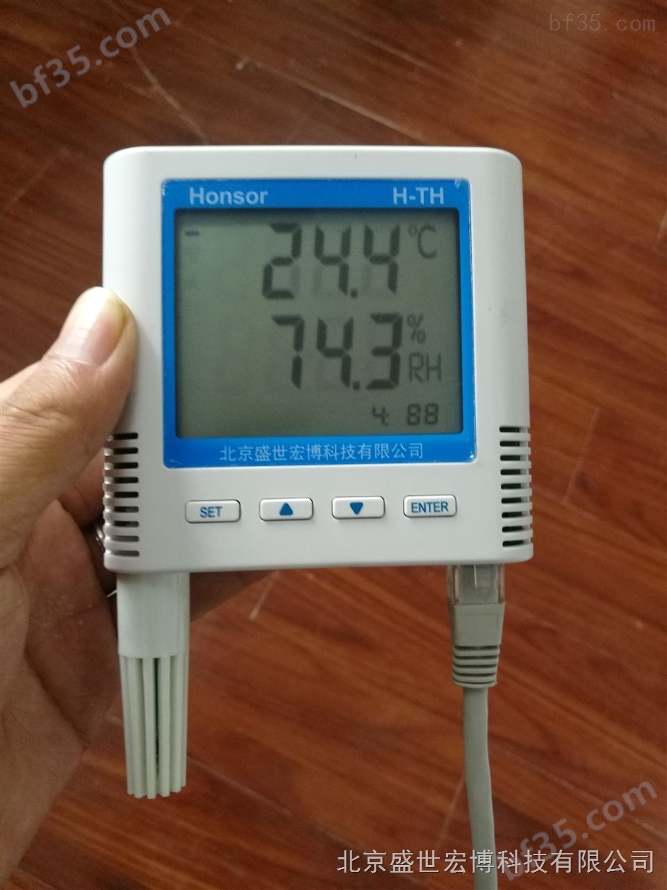 计算机机房温湿度监控用的以太网POE传感器